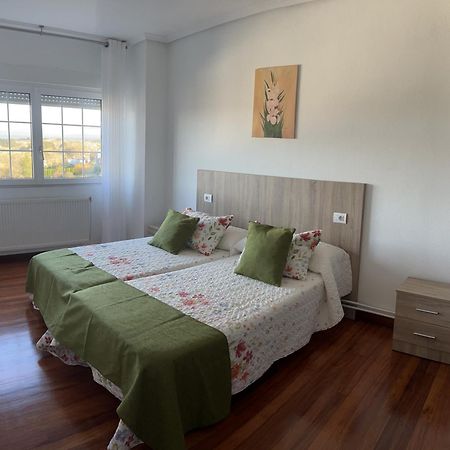 Viviendas Vacacionales As Lagas Palas de Rei Kültér fotó